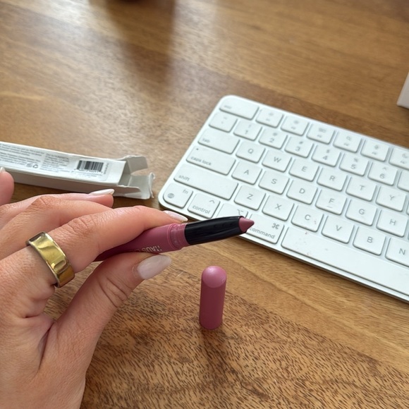 Haus Labs Lie Monster Lip Crayon in Mauve Matte - Picture 4 of 4